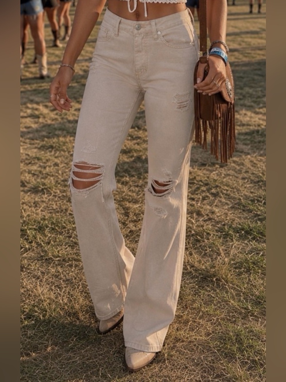 KanCan Beige Wide-Leg Distressed Jeans